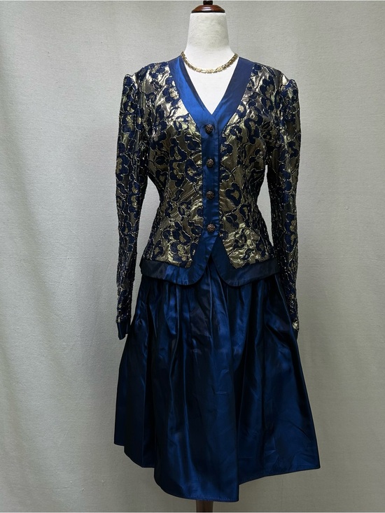 Jessica McClintock Dresses & Skirts - Jessica McClintock Navy Blue and Gold A-Line Skirt Set